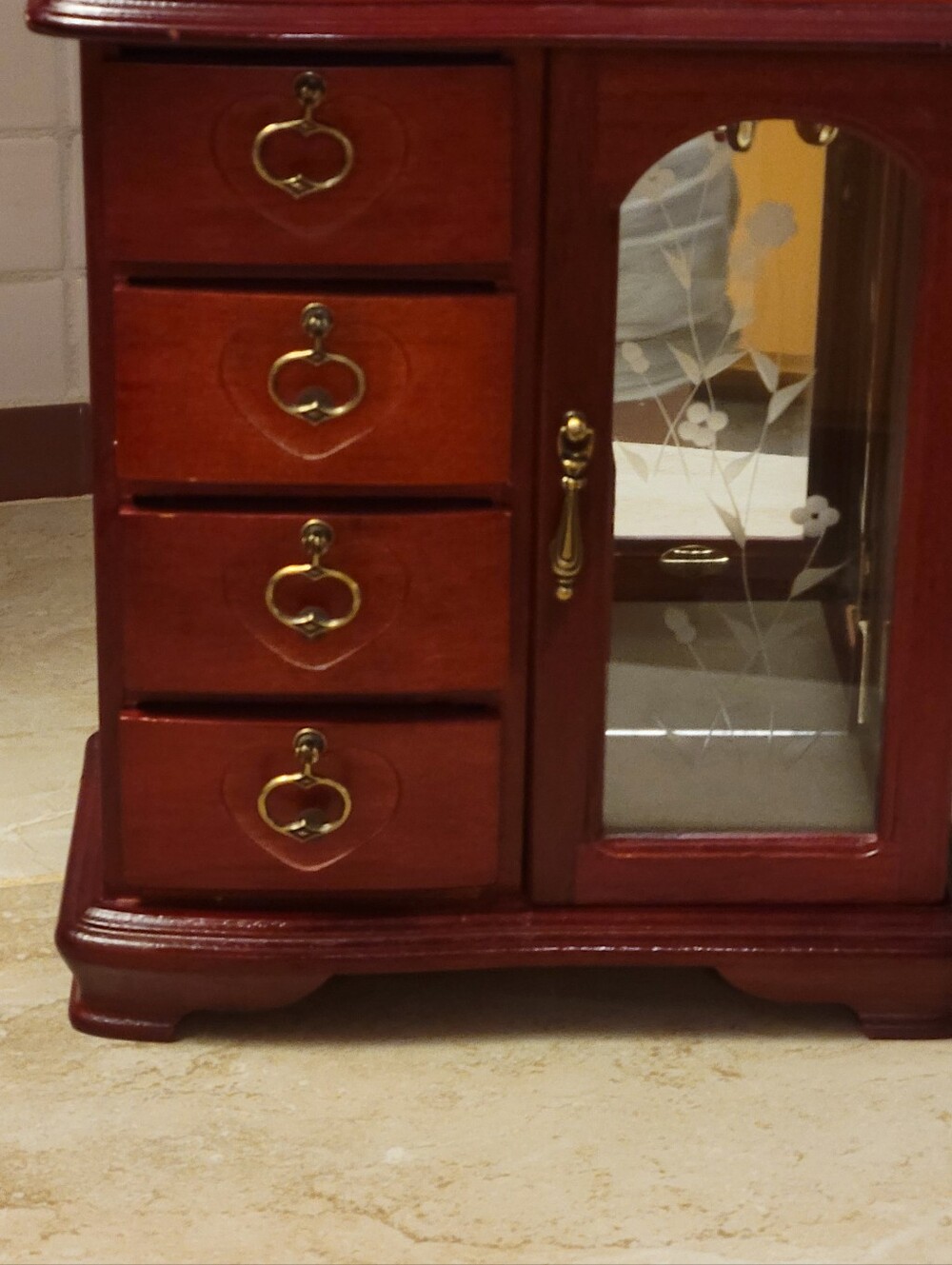 Classic Red Wooden Jewelry Organizer Cabinet with  Door